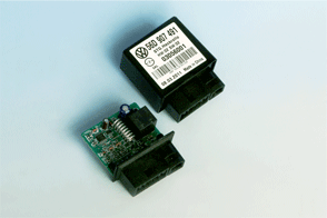 后遮陽簾控制模塊